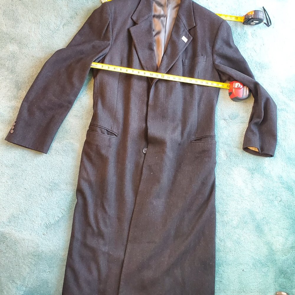 Kilgour French & Stanbury Bespoke 44L Tall overcoat